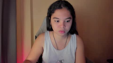 0wwlo0k online show from December 21, 5:24 am