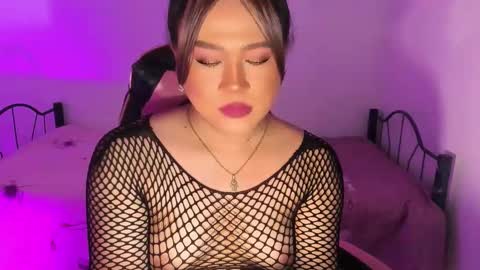 1lovelymess online show from October 23, 4:16 am