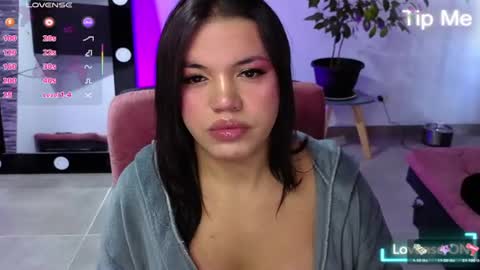 Ashley Independent model online show from July 28, 6:20 pm