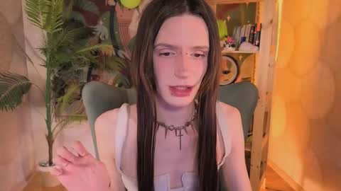 adrian online show from February 17, 5:26 am