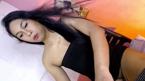 Snapshot of _asiancutie chatting on October 22, 11:01 am _asiancutie online show from October 22, 11:01 am