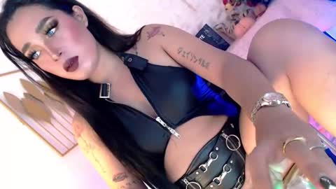 Caroline online show from February 7, 7:14 am