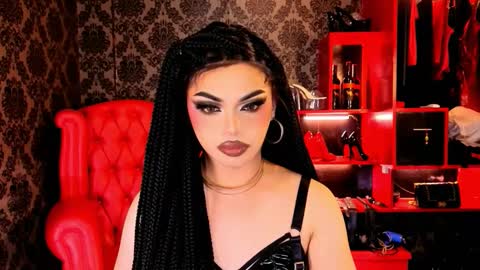 Raven Strauss online show from February 28, 6:47 pm