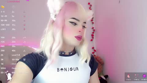 Snapshot of _natsuki chatting on December 10, 1:47 am _natsuki online show from December 10, 1:47 am