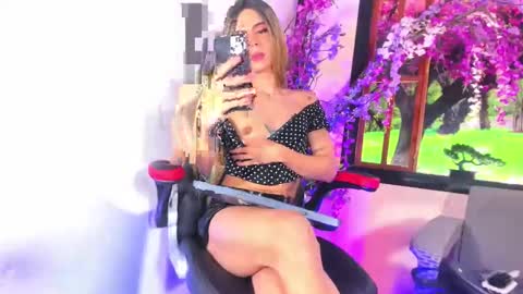 Rose De Witt online show from December 7, 10:12 pm