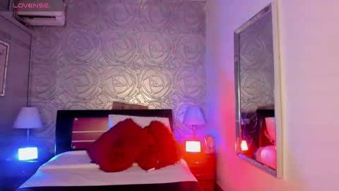 Venus online show from September 18, 5:24 am