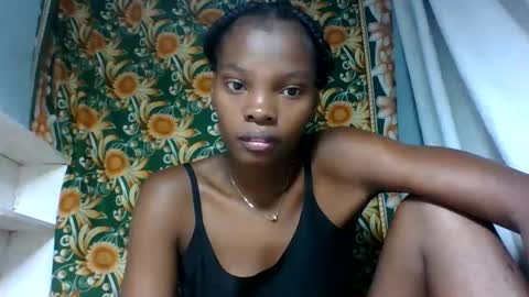 aadienne online show from June 8, 8:03 am