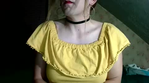 Ada DeVaux online show from February 13, 3:57 am