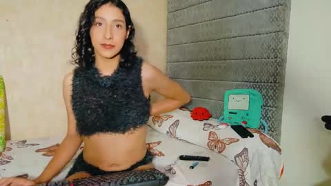 adhara star 3 online show from December 2, 2:25 am