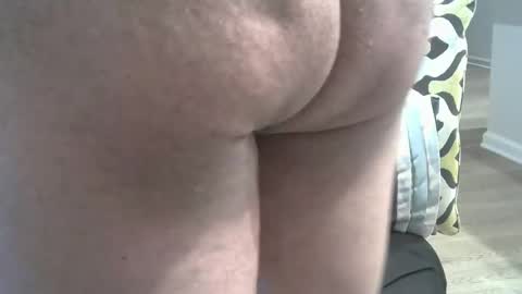Chilly Milly online show from June 5, 2:04 am