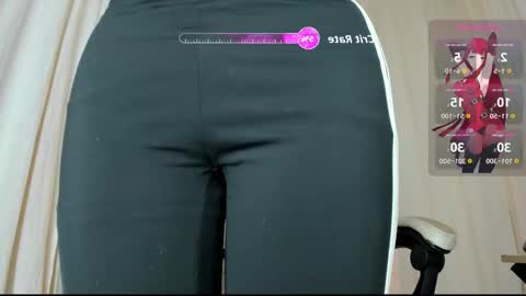 Snapshot of alanakimura_ chatting on October 22, 11:19 pm Alana silvana online show from October 22, 11:19 pm