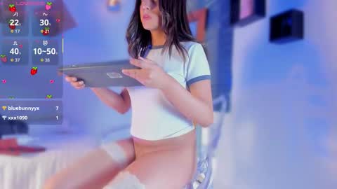 aleexiiaa online show from March 14, 5:38 pm