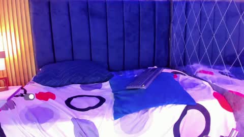 alexxa hornyy online show from May 13, 9:29 am