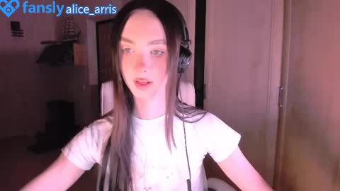 Alice Aris online show from March 20, 4:19 pm