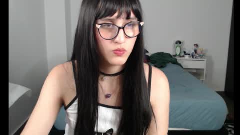 Alice online show from December 16, 6:40 am