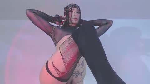     online show from April 10, 11:21 pm