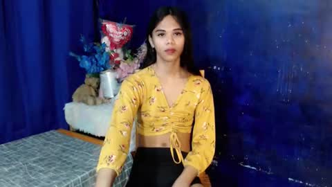 aliexagrey online show from November 9, 8:48 am