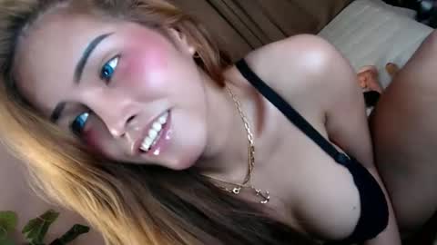 LEXY online show from November 25, 3:58 pm