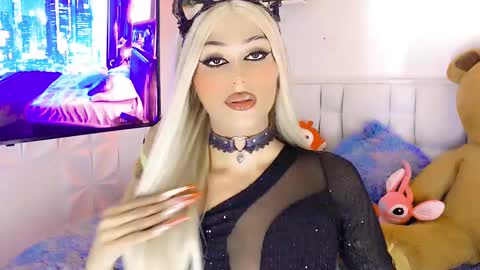 amal_baddel_ online show from February 9, 10:20 am