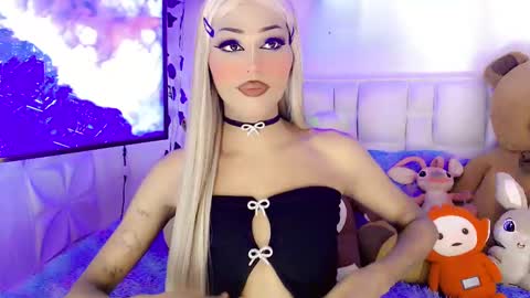 amal_baddel_ online show from March 6, 6:27 am