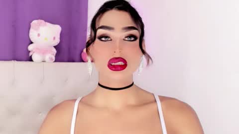 amal_baddel_ online show from March 16, 11:41 pm