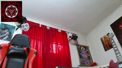 Amanda Valeska online show from March 19, 6:30 pm