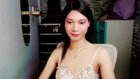 Tina online show from August 3, 8:58 am