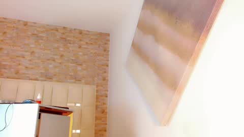 ANDREINA online show from April 5, 8:01 am