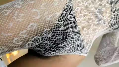 kera pirena danaya online show from April 11, 7:17 pm