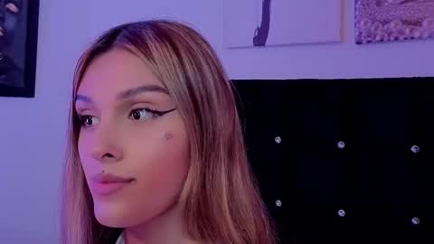 Angel-dragun online show from March 3, 3:13 am