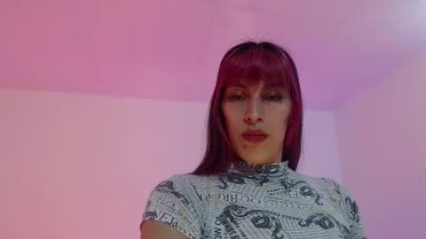 Snapshot of angele_johnson chatting on September 19, 7:41 pm angele online show from September 19, 7:41 pm