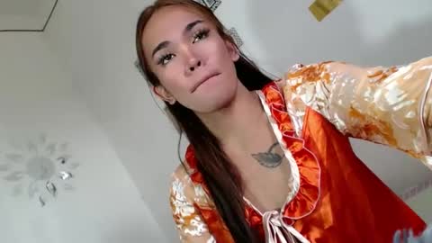 Yhanna online show from December 11, 3:47 am