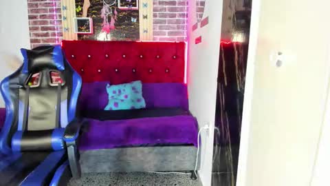 Angelitasexxxhot online show from December 20, 1:55 am