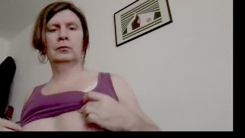 annapretty777 online show from January 14, 10:27 am