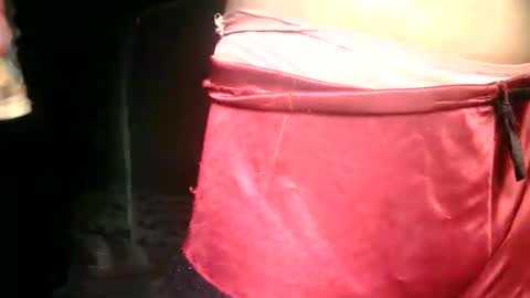 arahbella143241780 online show from May 23, 5:03 am