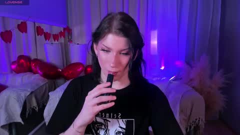  ARIANA ASTI  online show from February 18, 11:22 am