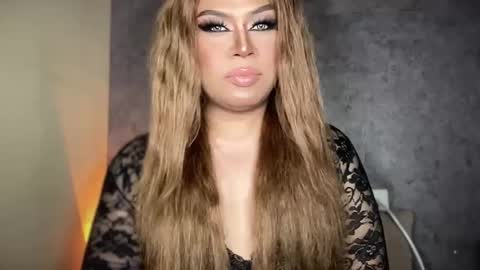 Snapshot of arianna_wardx chatting on January 15, 2:38 am LOVELY online show from January 15, 2:38 am