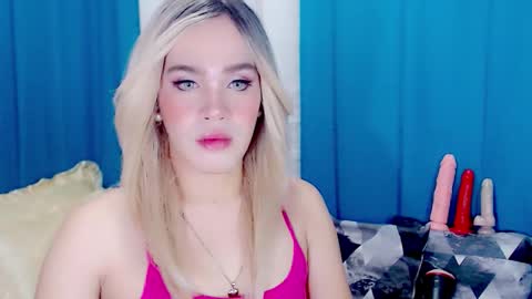 ARIANNE CUMS  online show from February 9, 10:16 pm