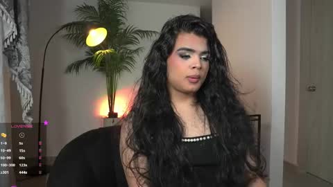 Chloe  online show from May 7, 2:29 am