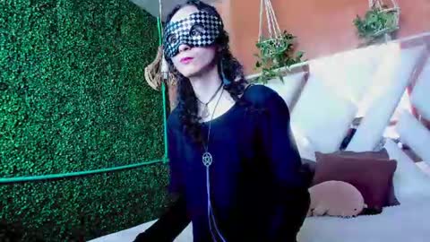Arthemisa online show from July 22, 4:44 pm