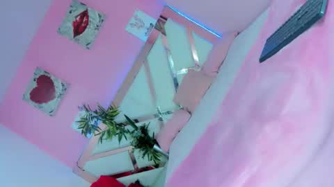 ashley_alexa online show from October 28, 11:24 pm