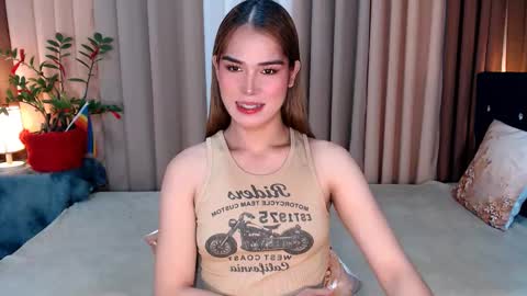Hello  ur lovely ash online show from December 8, 8:09 am