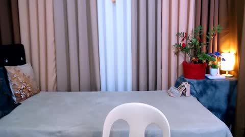 Hello  ur lovely ash online show from January 15, 4:21 pm