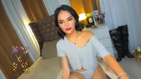 Snapshot of ashleyfuckinghash chatting on October 21, 5:31 am ashleyfuckinghash online show from October 21, 5:31 am