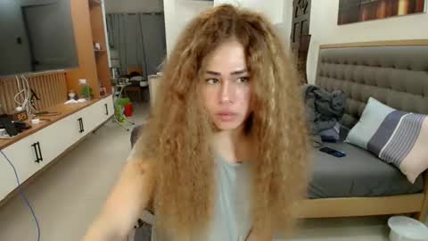 ERIKA 3 online show from January 14, 1:17 pm