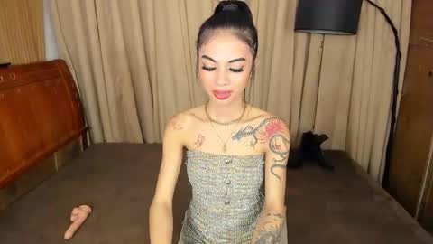 Snapshot of asianprettypetite chatting on March 8, 2:08 pm CHESKA online show from March 8, 2:08 pm