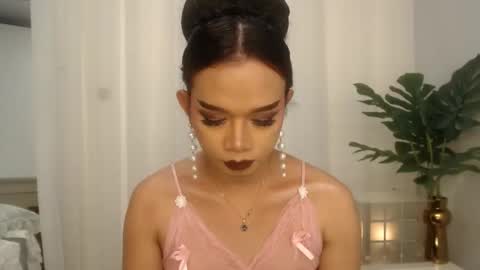 Audrey online show from October 21, 3:35 pm