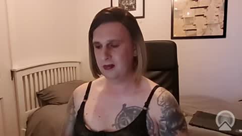 autumn_666 online show from July 26, 8:05 pm
