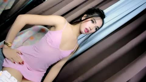 ur lovely ayi  online show from April 27, 12:47 pm