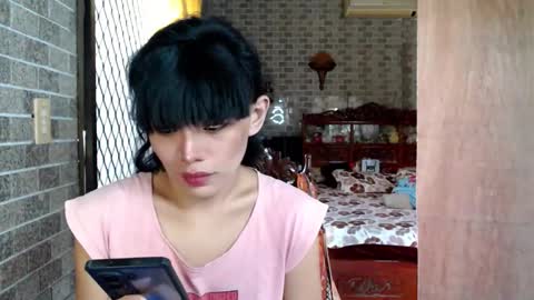 Snapshot of aymkyline chatting on October 24, 2:05 am aymkyline online show from October 24, 2:05 am